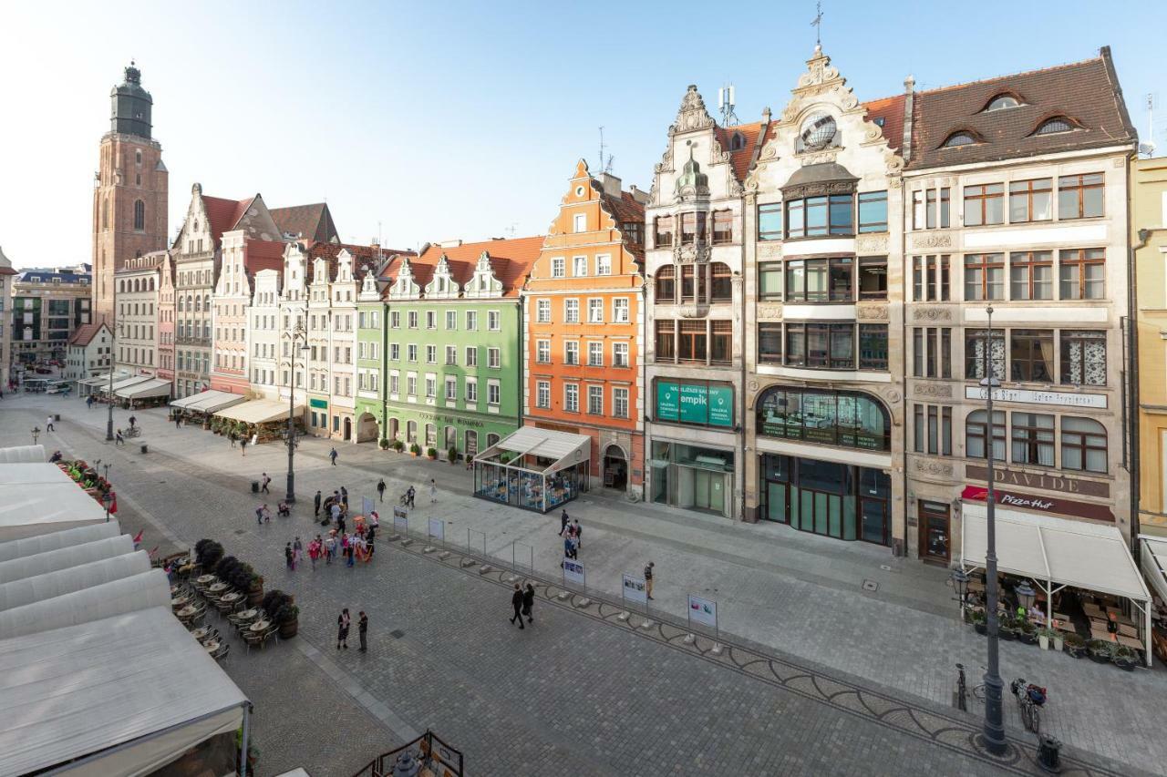 Lipstick House Rynek Lägenhet Wrocław Exteriör bild